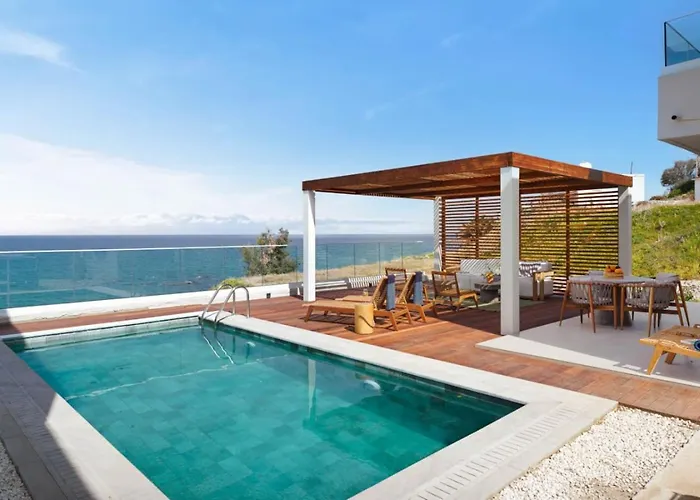 Lara - Stylish Retreat With Access * Παχύαμμος