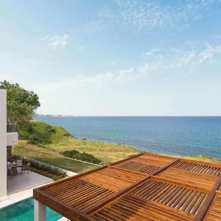 Lara - Stylish Retreat With Access Villa Pachyammos