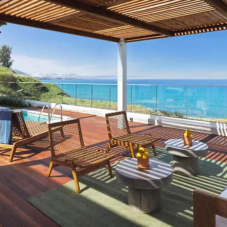 Lara - Stylish Retreat With Access * Pachyammos