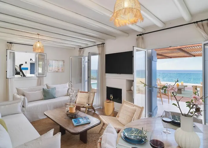 Vila Lara - Stylish Retreat With Access Pachyammos