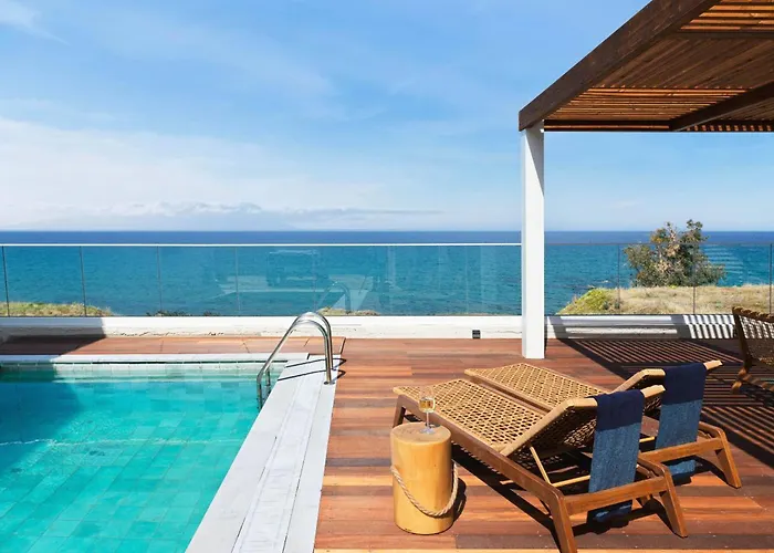 Lara - Stylish Retreat With Access ヴィラ *